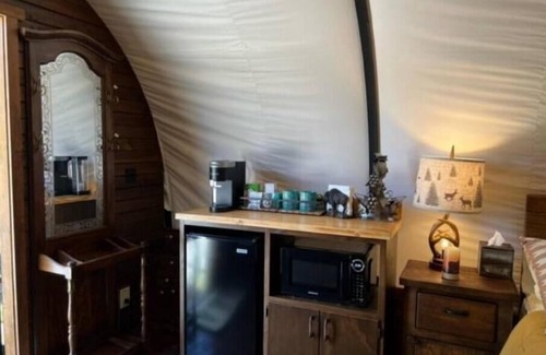 Peculiar Cottage | New Conestoga 1843 Wagon