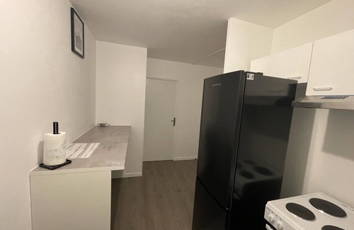 Villemomble Apartment | New cosy apartment with two bedrooms one bathroom and kitchen both full equiped