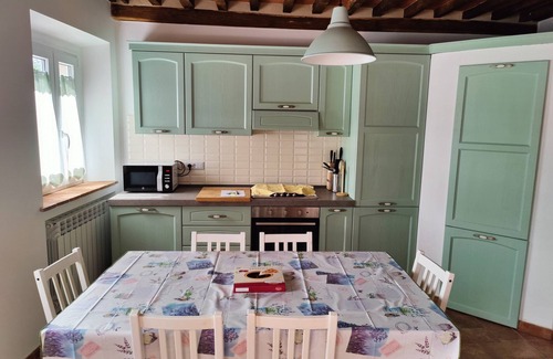 Camaiore House | New country house for families, smart working and dogs with outdoor jacuzzi