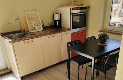 Spora Apartment | New cozy flat for 6 Pick fresh fruit from the garden