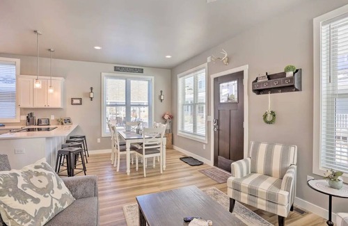 Spearfish House | NEW! Cozy & Modern Spearfish Home Near Downtown!