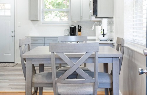 Columbia House | New Cozy Stay Columbia and Ft. Jackson