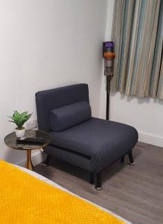 North End Apartment | New Cozy Studio Apt. House with Parking. Entire space