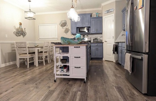 Port Bolivar House | New Crystal Beach Luxe Oceanview