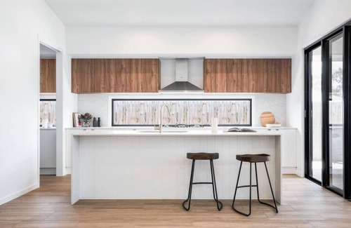 Heathwood House | New Designer Built Boutique Holiday Home@Heathwood
