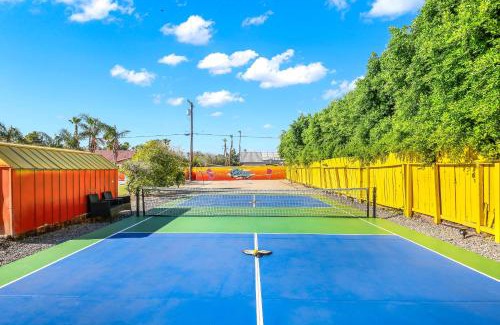 Racquet Club South Villa | New! Dolce Villa - Volleyball, Heated Pool, Spa, Gameroom