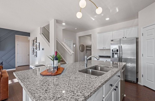 Windsor House | New! Family-friendly Home w/Pool Table, King Beds