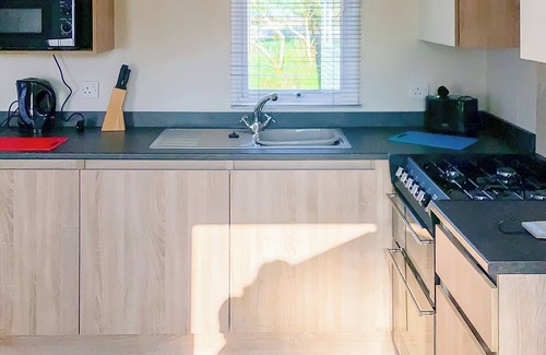Kinclaven House | New for 2019. Contemporary caravan with one double and two twin.