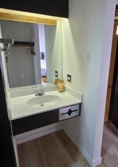 Coronation Hotel | New Frontier Hotel