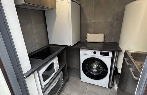 Nice Apartment | New furnished studio with bathroom and veranda in a quiet location 10 minutes from the center of town