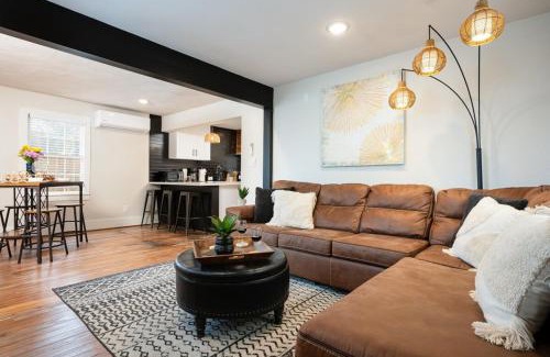 Galveston House | New Galveston Beach Retreat Hot Tub Sauna & Games