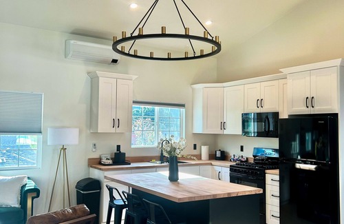 Solvang House | New Haven Inn