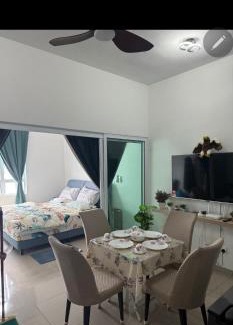 Nilai Apartment | New Homestay at Mesahill premier residence with rooftop sky deck mountain view