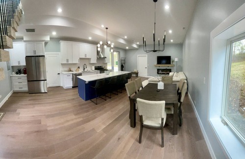 Bass Lake House | New house with pickle ball court game room 5 min Bass Lake Knox Indiana!