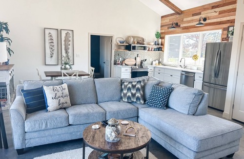 Bismarck House | NEW J&K's House #1 just mins from DeGray Lake!