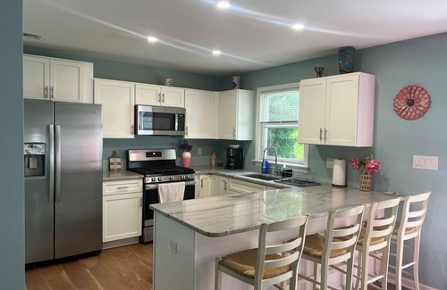 Wall Cottage | NEW LISTING - Belmar Beach Cottage Fully Renovated