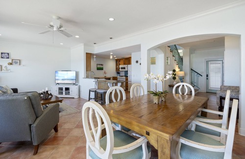 Southwind House | New Listing! Blue Views - Beautiful Waterfront Townhome At Southwind Marina