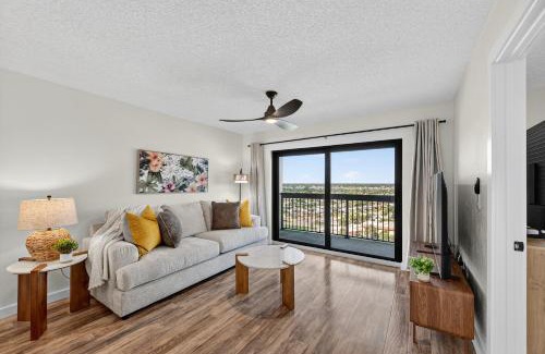 Ormond-by-the-Sea House | New Listing! Fully renovated with a sunset view, beachfront property with a heated pool