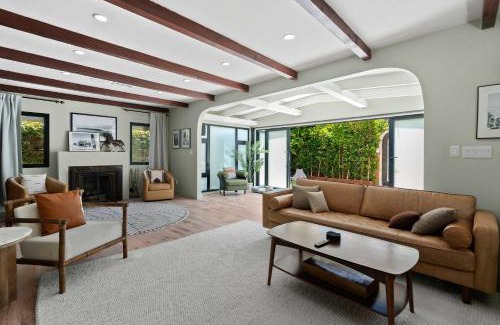Marina Peninsula House | New Listing Marina Villa by Colby & Conrad