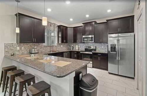 Davenport Villa | NEW! Luxurious 6BR Villa in Champions Gate | Pool, Spa & Near Disney