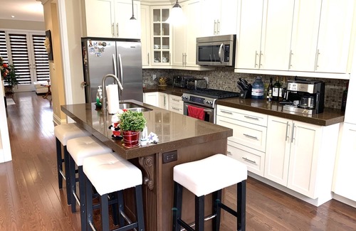 Upper Beaches House | New Luxurious Executive House - Upper Beaches Toronto