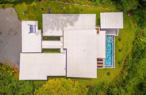 Tres Rios House | New! Luxury-4 Suites-private Pool-ocean Views