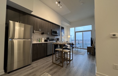 Pickering Condo | New Luxury Condo w/rooftop terrace pool by casino