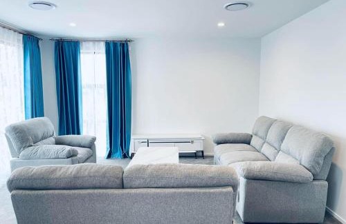 Christchurch Apartment | New Luxury House in Christchurch