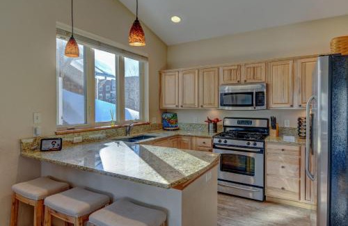 Winter Park House | New Luxury Pond Villa 558 I Hot Tub I Views I Best Price I FREE Adventures Daily