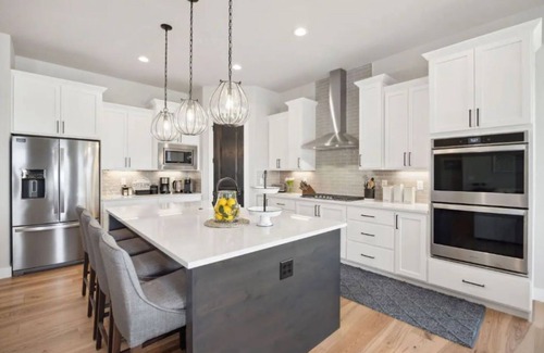 Centerra House | New Luxury Waterfront with Views!