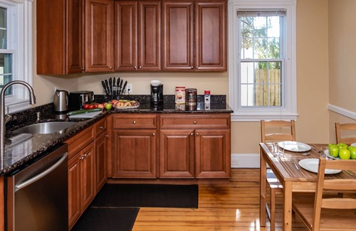 Bryn Mawr House | NEW - Mainline Train, Colleges, Hospital