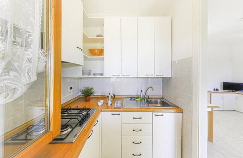 Marina di Andora House | New Management Holiday Home Villaggio Colombo V4 with Garden and Shared Pool