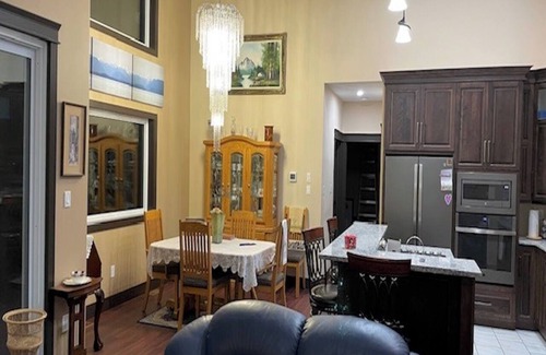 Terra Nova House | New Modern & Unique 2-bedroom house in beautiful South River with WiFi, AC etc.
