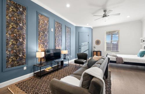 Historic Ybor Apartment | NEW! Mojito Manor - Stunning Studio On 7th Ave