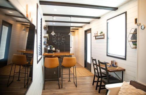 Alpine House | New Moonlight Ridge-Shipping Container Home