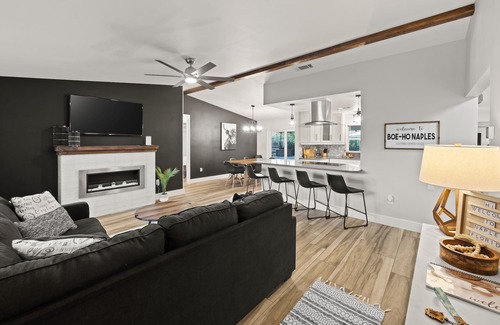 Willoughby Acres House | NEW Naples Modern Farmhouse w/Heated Pool, Sleep 10