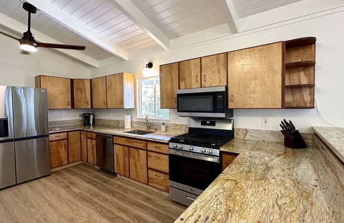 Hawaii Island House | NEW! Ocean and stream views on the beautiful Hamakua Coast.