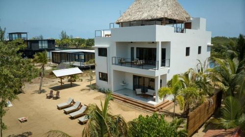 Placencia Villa | NEW Oceanfront 5 Bedroom Private Island Villa