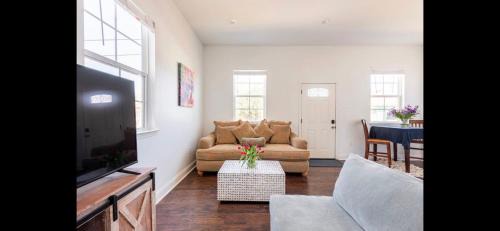 Saint Claude House | New Orleans Home Sweet Home