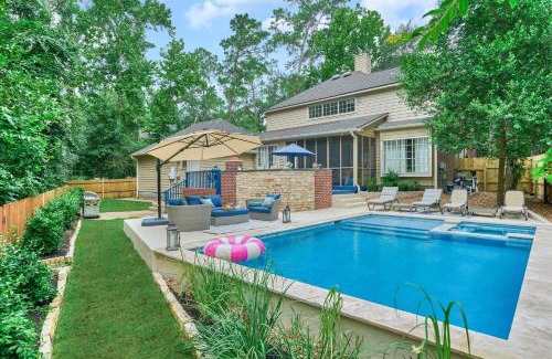 Indian Springs House | New! Pool, Spa, Nature Trails - The Woodlands 4BR Forest Retreat!