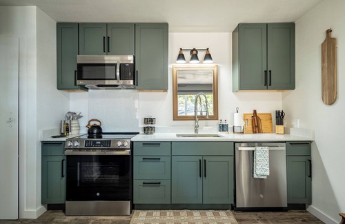 Cedar Creek Reservoir House | New! Remodeled Lakefront Home: Hot Tub/Kayak: Book Now - Have Fun!