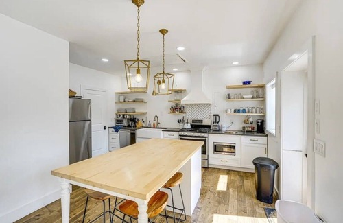 Canaan Other | NEW RENO Historic Creamery in Berkshires w/hot tub