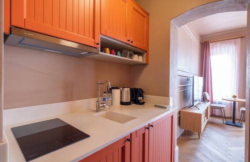 Galata Apartment | New Residence with Balcony & Stunning view in Galata