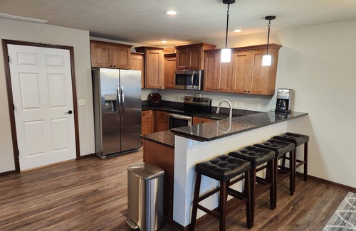 Lincoln House | New spacious 3br Townhouse located in Southwest Lincoln with Fenced in Back yard