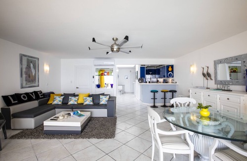 Maho Villa | NEW STUNNING VILLA, VILLA SONRISA, BEACHFRONT OCEAN VIEW