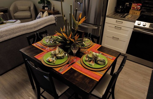 Saskatoon House | New Stylish Basement Suite | Private Entry | Quiet Neighborhood
