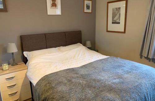 Dysart House | NEW Superb One Bedroom Getaway in Dysart Kirkcaldy