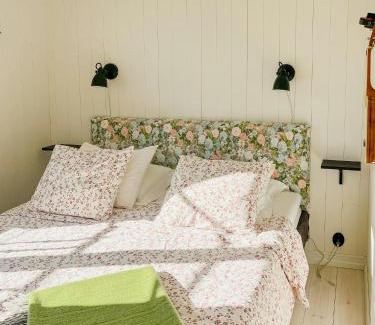 Kungshamn House | New Timber Holiday Home With Bay Views