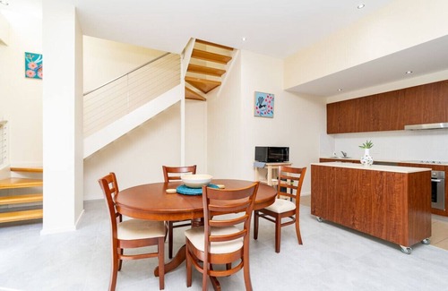 City West Apartment | New to VRBO: Absolutely spacious APT unit between ANU and City