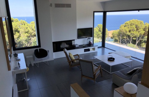 Sa Tuna Villa | New villa, 5 bedrooms/12 beds, sea view, quiet, private pool, 5 mins walk to beach